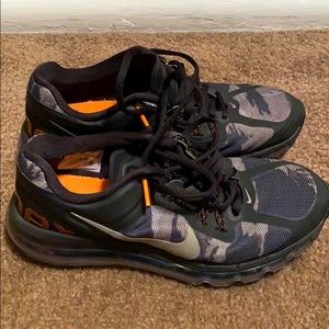 Nike Air Max - Youth 5.5